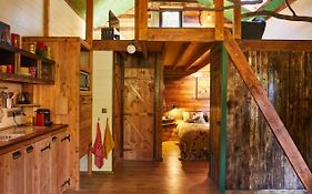 Chalet Mont Juru - Romantisch 2-Persoons Chalet Op Het Domein Van Bob & Henja (Adults Only)